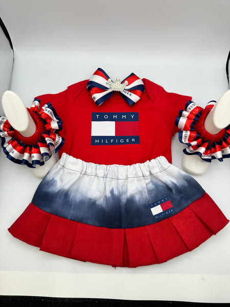 TH Skirt Set (3/6 months)