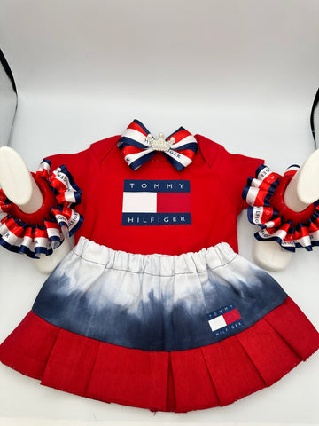 TH Skirt Set (3/6 months)
